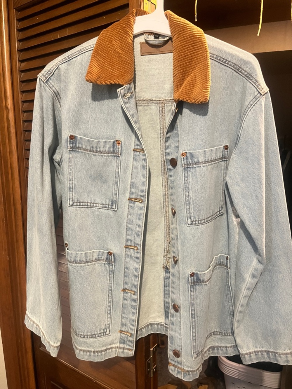 Blank NYC Light Indigo Denim barn Jacket with Button Front XS Anthropologie NWOT - Picture 2 of 9